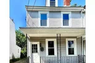 116 E Federal St, Burlington, NJ 08016 - Photo 2