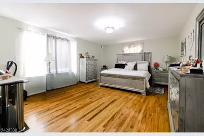 468 Irvine Turner Blvd, Newark, NJ 07108 - Photo 16
