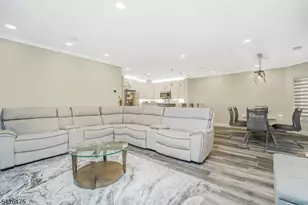 368 Rector St, Perth Amboy, NJ 08861 - Photo 4
