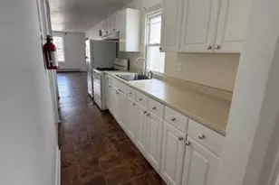 194 Jerome Pl, Bloomfield, NJ 07003 - Photo 12