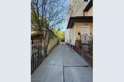 10 Tillinghast St #2, Newark, NJ 07108 - Photo 2