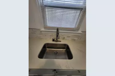 111 Pine St, Elizabeth, NJ 07206 - Photo 4