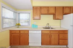 196 Worth St, Woodbridge Township, NJ 08830 - Photo 12
