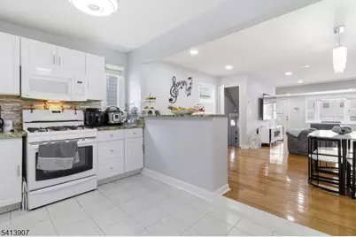 32 Cedar Ave, Elizabeth, NJ 07202 - Photo 8