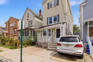 32 Cedar Ave, Elizabeth, NJ 07202 - Photo 1