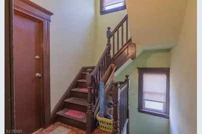 38 Eckert Ave, Newark, NJ 07112 - Photo 24