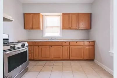 38 Eckert Ave, Newark, NJ 07112 - Photo 12