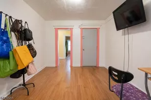 38 Eckert Ave, Newark, NJ 07112 - Photo 32