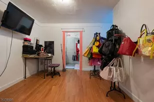 38 Eckert Ave, Newark, NJ 07112 - Photo 30