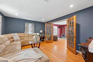 8 Papoose Trail, Hopatcong, NJ 07821 - Photo 8