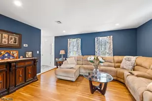 8 Papoose Trail, Hopatcong, NJ 07821 - Photo 10