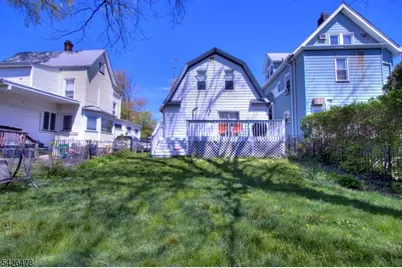 49 Bond St, Passaic, NJ 07055 - Photo 16