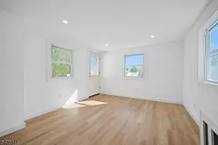 27 Mountainview Dr, Clifton, NJ 07013 - Photo 6