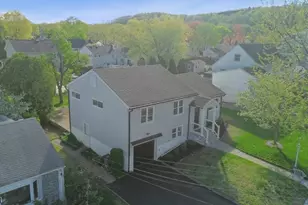 27 Mountainview Dr, Clifton, NJ 07013 - Photo 32