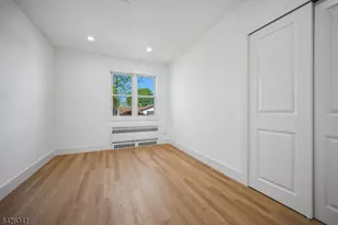 27 Mountainview Dr, Clifton, NJ 07013 - Photo 18