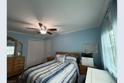 32 Brunswick Dr, Howell Township, NJ 07731 - Photo 8