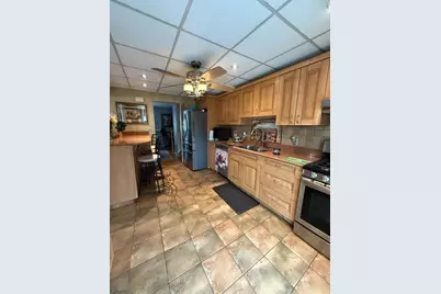 32 Brunswick Dr, Howell Township, NJ 07731 - Photo 2