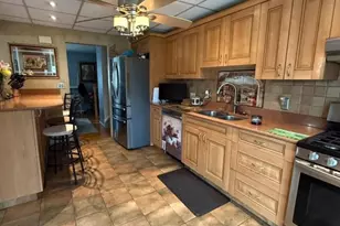 32 Brunswick Dr, Howell Township, NJ 07731 - Photo 2