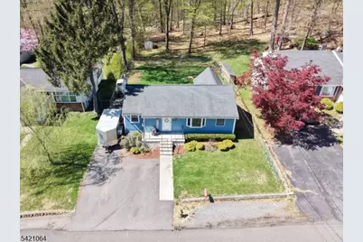 86 Omaha Ave, Rockaway Township, NJ 07866 - Photo 2