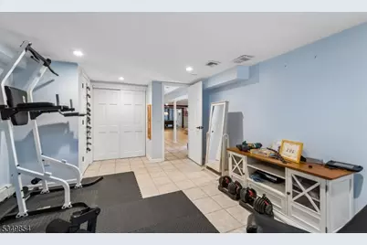 13 Skyline Dr, Warren Township, NJ 07059 - Photo 24