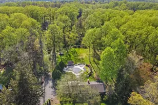 13 Skyline Dr, Warren Township, NJ 07059 - Photo 1