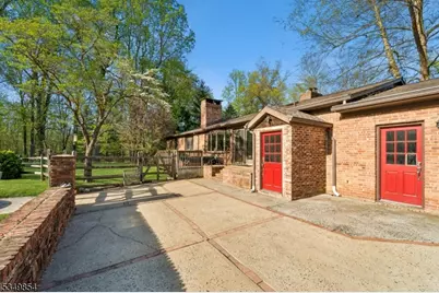 13 Skyline Dr, Warren Township, NJ 07059 - Photo 32