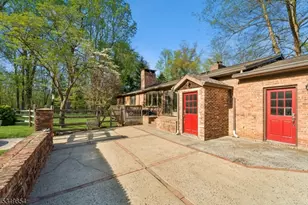 13 Skyline Dr, Warren Township, NJ 07059 - Photo 32