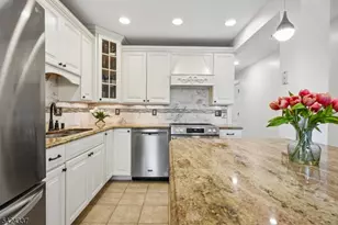 106 Stephanie Dr, North Caldwell, NJ 07006 - Photo 10