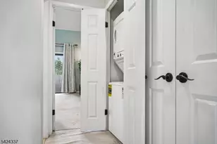 106 Stephanie Dr, North Caldwell, NJ 07006 - Photo 22
