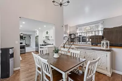 16 Crest Dr, Washington Township, NJ 07853 - Photo 12