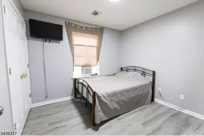 193 Renner Ave, Newark, NJ 07112 - Photo 24
