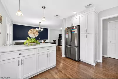541 Rockaway Valley Rd, Boonton Township, NJ 07005 - Photo 10