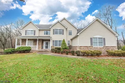 1240 S Beverwyck Rd, Parsippany, NJ 07054 - Photo 1