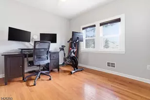 86 Hiawatha Blvd, Parsippany, NJ 07034 - Photo 8