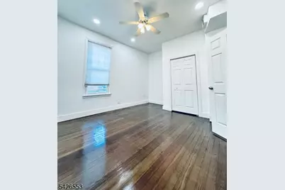 144 W 2nd Ave 1st Flr, Roselle, NJ 07203 - Photo 6