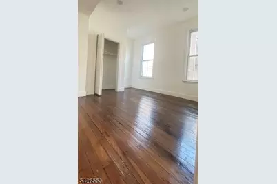 144 W 2nd Ave 1st Flr, Roselle, NJ 07203 - Photo 14