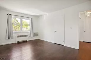 604- G Chestnut St, Union Township, NJ 07083 - Photo 10