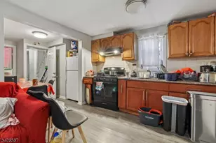 219 Seaman St, New Brunswick, NJ 08901 - Photo 6