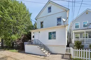 219 Seaman St, New Brunswick, NJ 08901 - Photo 2