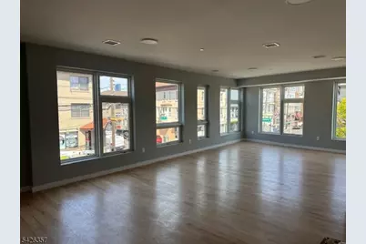 76 Pacific St, Newark, NJ 07105 - Photo 2
