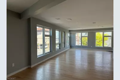 76 Pacific St, Newark, NJ 07105 - Photo 4
