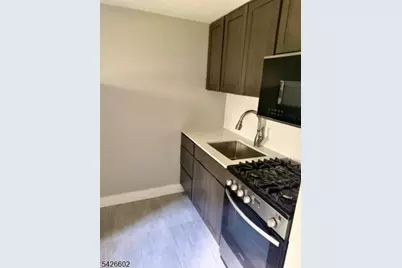 10 Beech Spring Dr #7C, Summit, NJ 07901 - Photo 6
