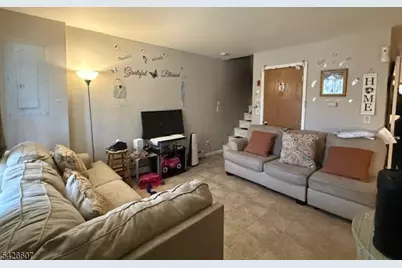 290 Bergen St #2, Newark, NJ 07103 - Photo 2