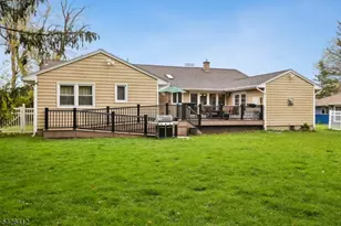 312 Lenox Ave, Pompton Lakes, NJ 07442 - Photo 36