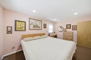42 Schoolhouse Rd, Randolph Township, NJ 07869 - Photo 18