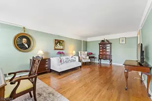 10 Crestmont Rd, Montclair Twp., NJ 07042 - Photo 14