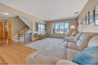 191 Pershing Rd, Clifton, NJ 07013 - Photo 8