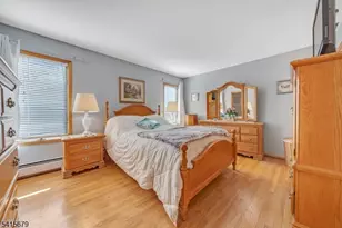 191 Pershing Rd, Clifton, NJ 07013 - Photo 14