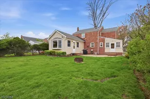 861 Liberty Ave, Union Township, NJ 07083 - Photo 26