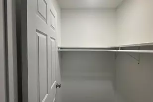 194 N 1st St, Paterson, NJ 07522 - Photo 10